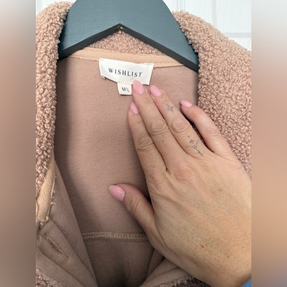 Beige Teddy Shacket Size M/L - Picture 4 of 4